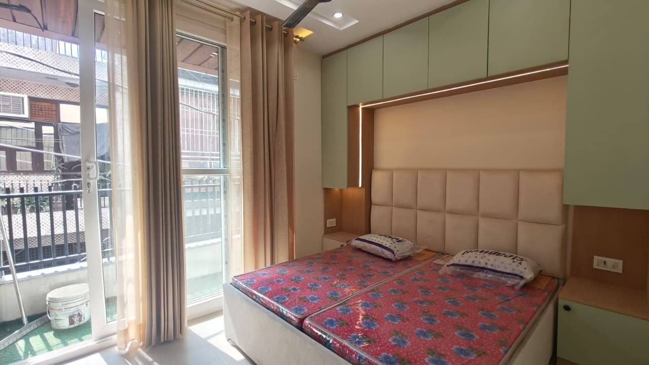 Affordable 3 BHK Semi Furnished Builder Floor for Sale in Mohan Garden Delhi | ₹44.90 Lakh